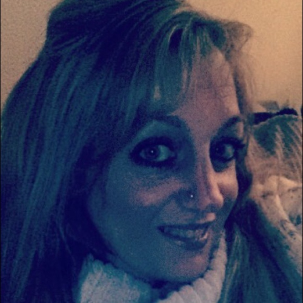 Meet your Posher, Sharon