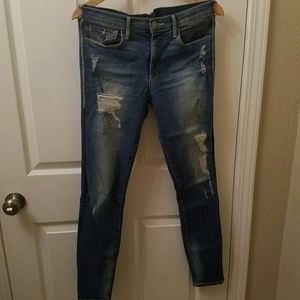 True Religion "Halle" Super Skinny jean 28