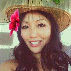 Meet your Posher, Sabrina