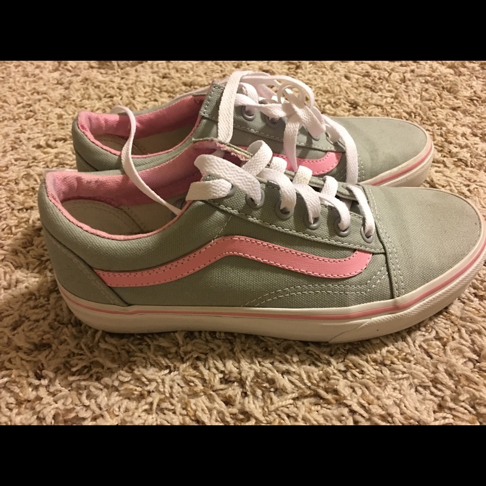 Woman's vans