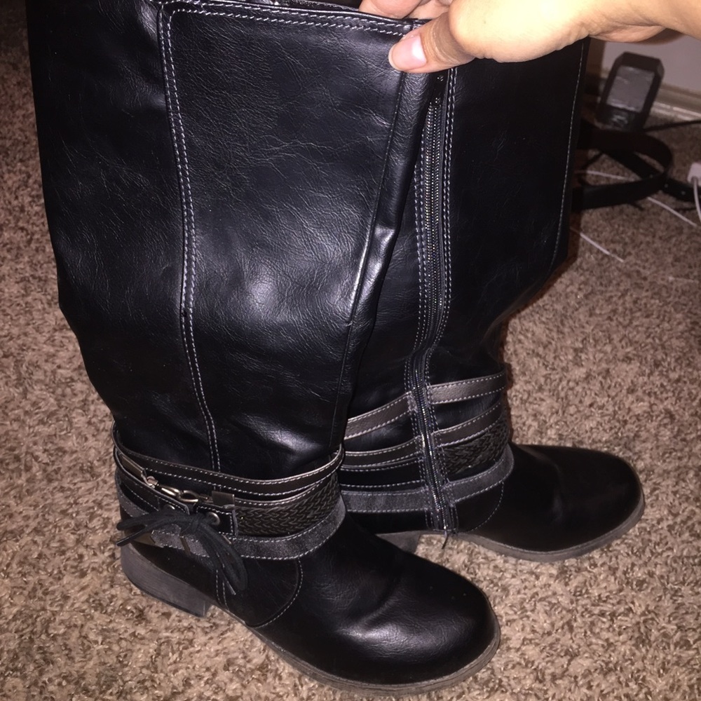 Black riding boots