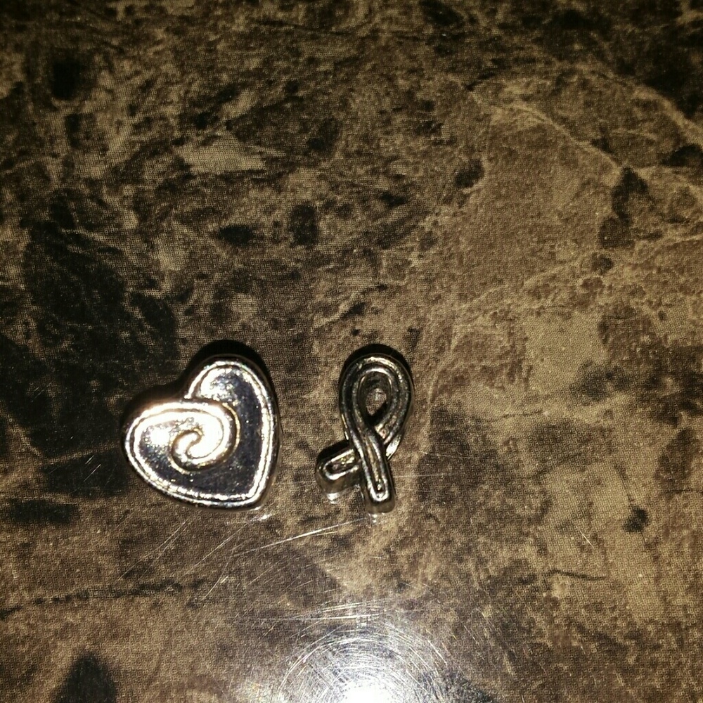 2 charms