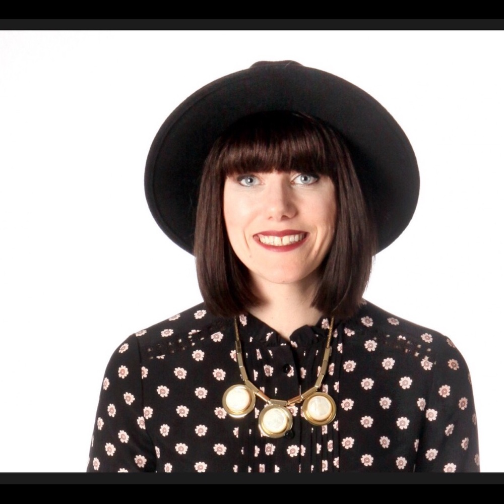 Meet your Posher, Kelly