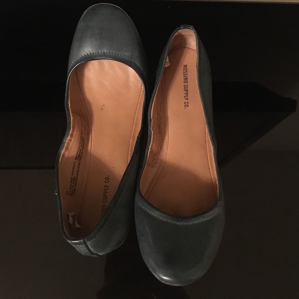 Teal ballet flats
