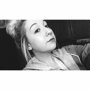 Meet your Posher, Kaitlin