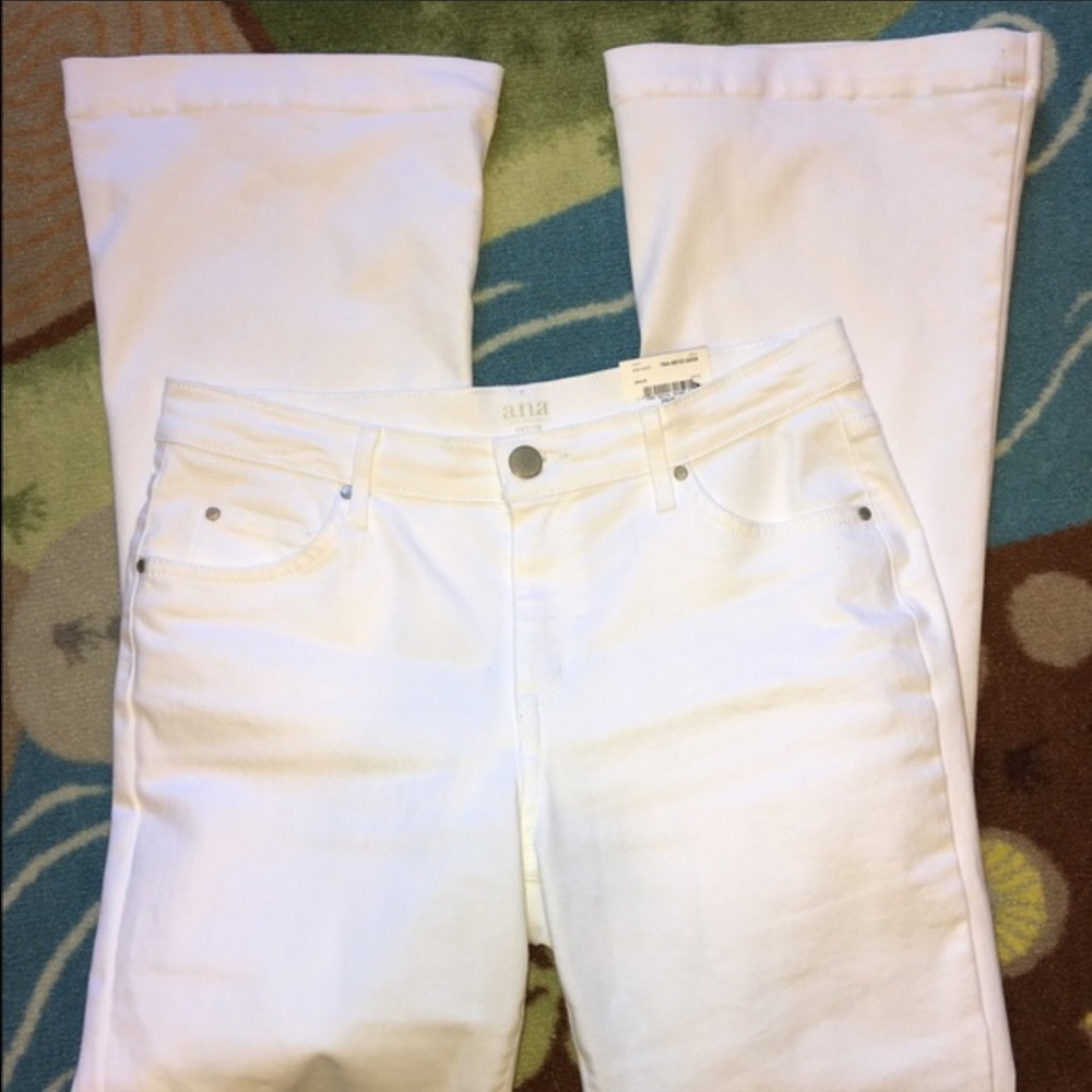 A.N.A flare leg jeans 8 petite nwt