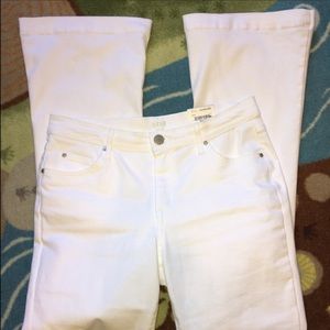 A.N.A flare leg jeans 8 petite nwt