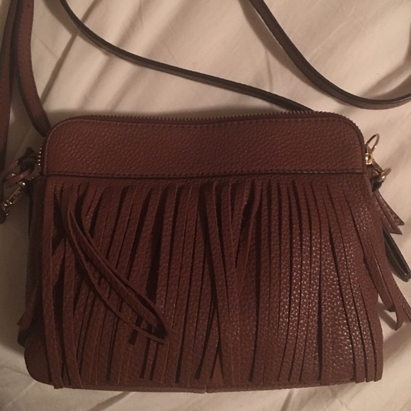 Fossil Crossbody - Picture 2 of 2