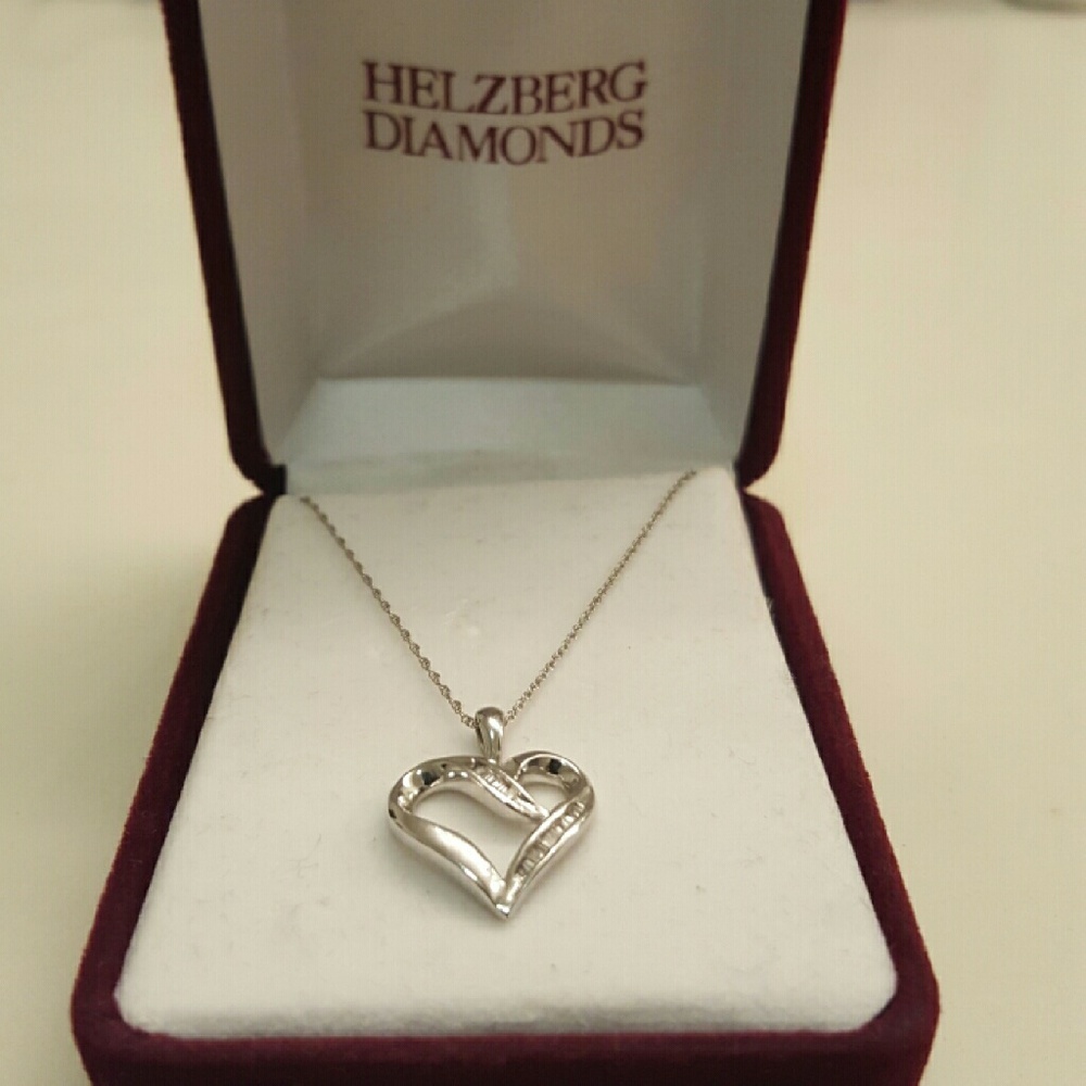 Diamond heart necklace in sterling silver