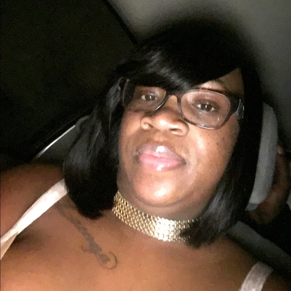 Meet your Posher, Lyasia
