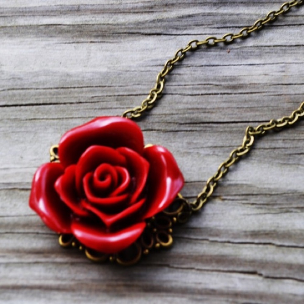 🌹Red Rose Necklace