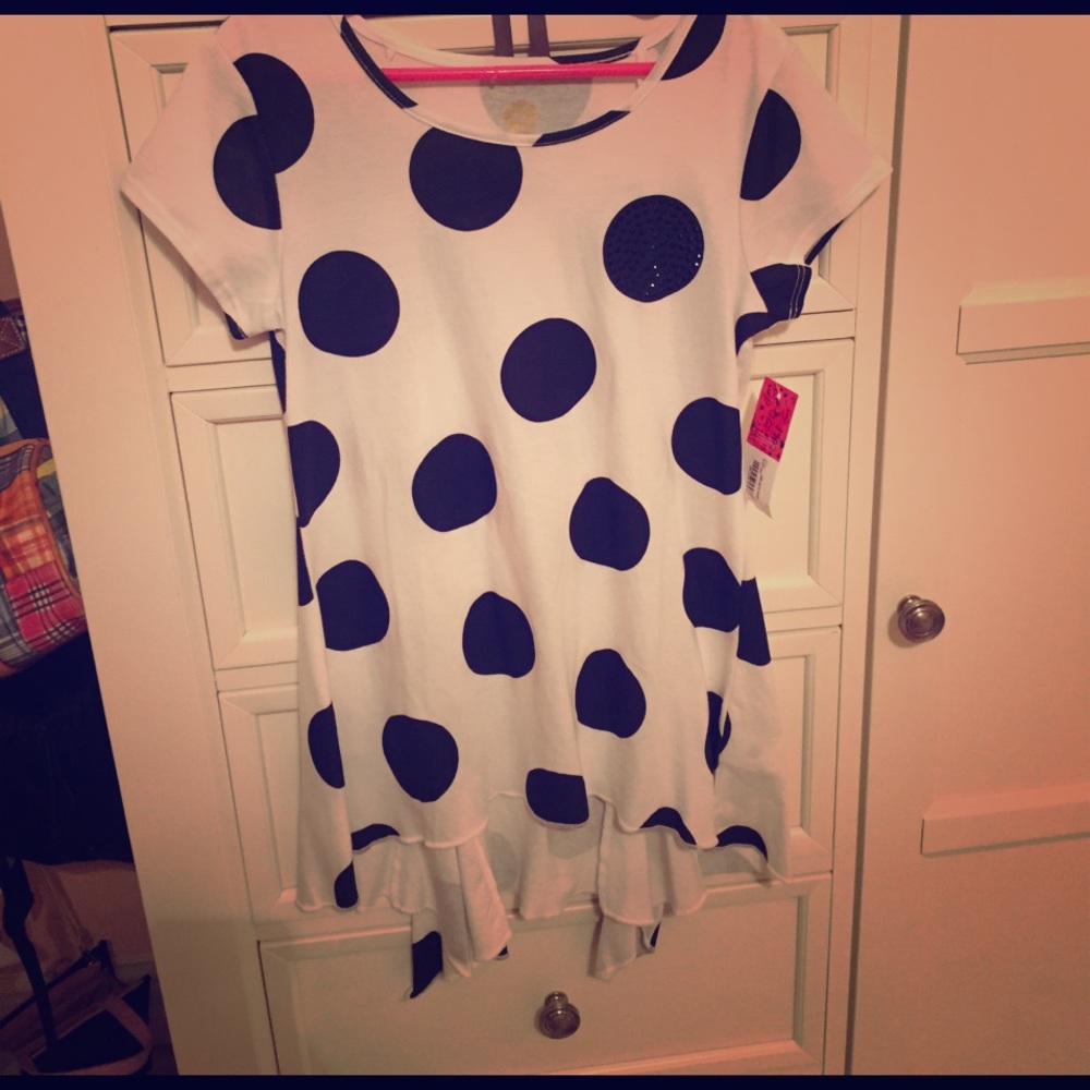 Black and white spotted shirt NEW WITH TAGS