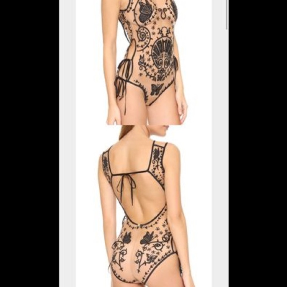 ISO ONLY!!! Karina butterfly for love and lemons