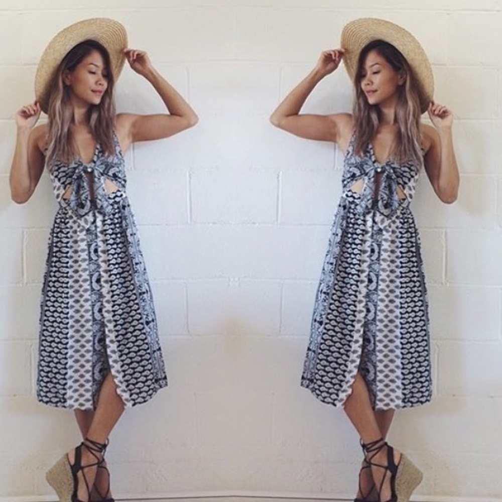 REVERSE romper