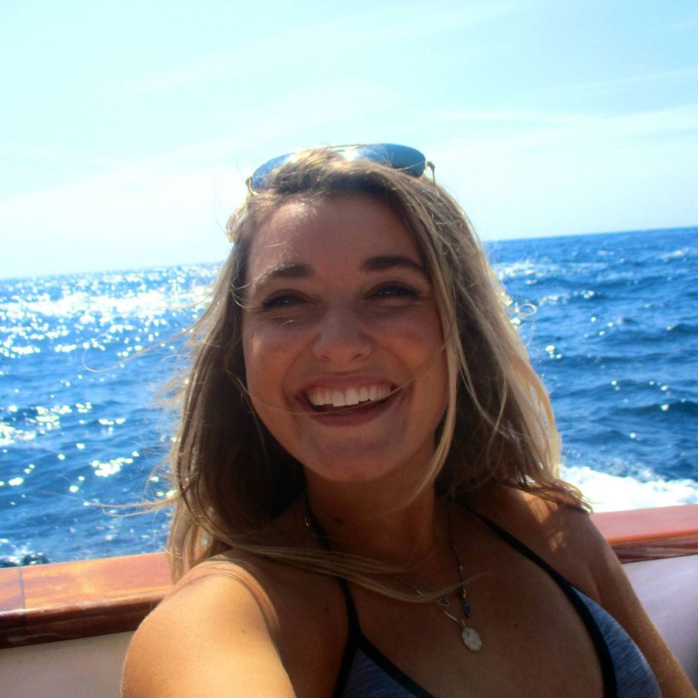 Meet your Posher, Maria