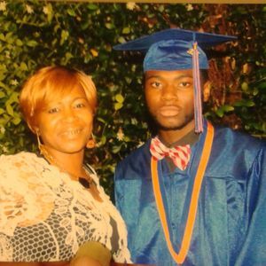 Meet your Posher, Felicia