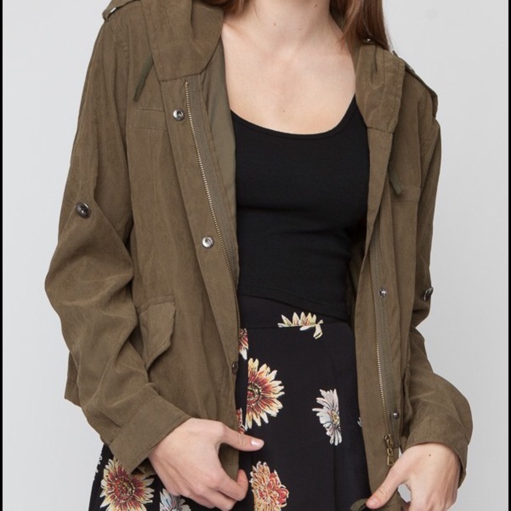 Brandy Melville green hailey army jacket