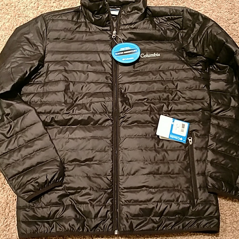 NWT Mens Columbia puffer Medium