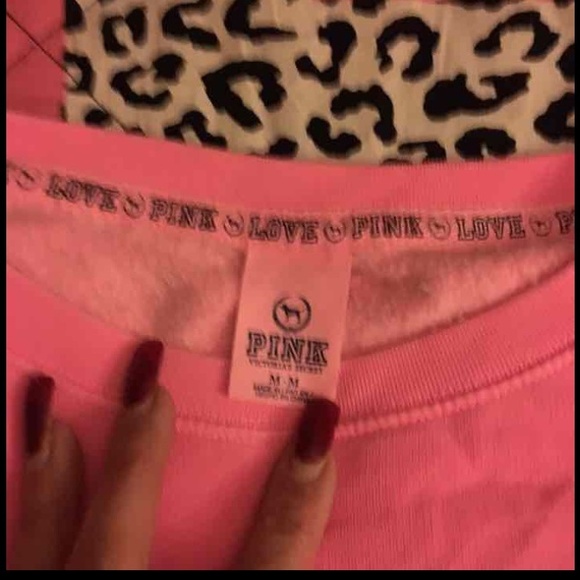 VS PINK SWEATSHIRT - Picture 3 of 4