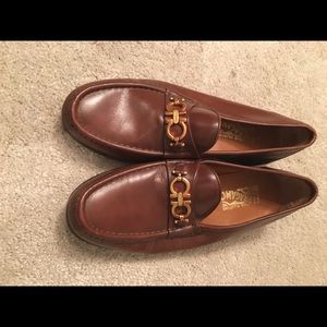 Salvatore ferragamo leather shoes