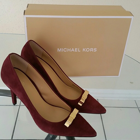 Michael Kors Shoes - Michael Kors Vivienne Suede Merlot Pumps