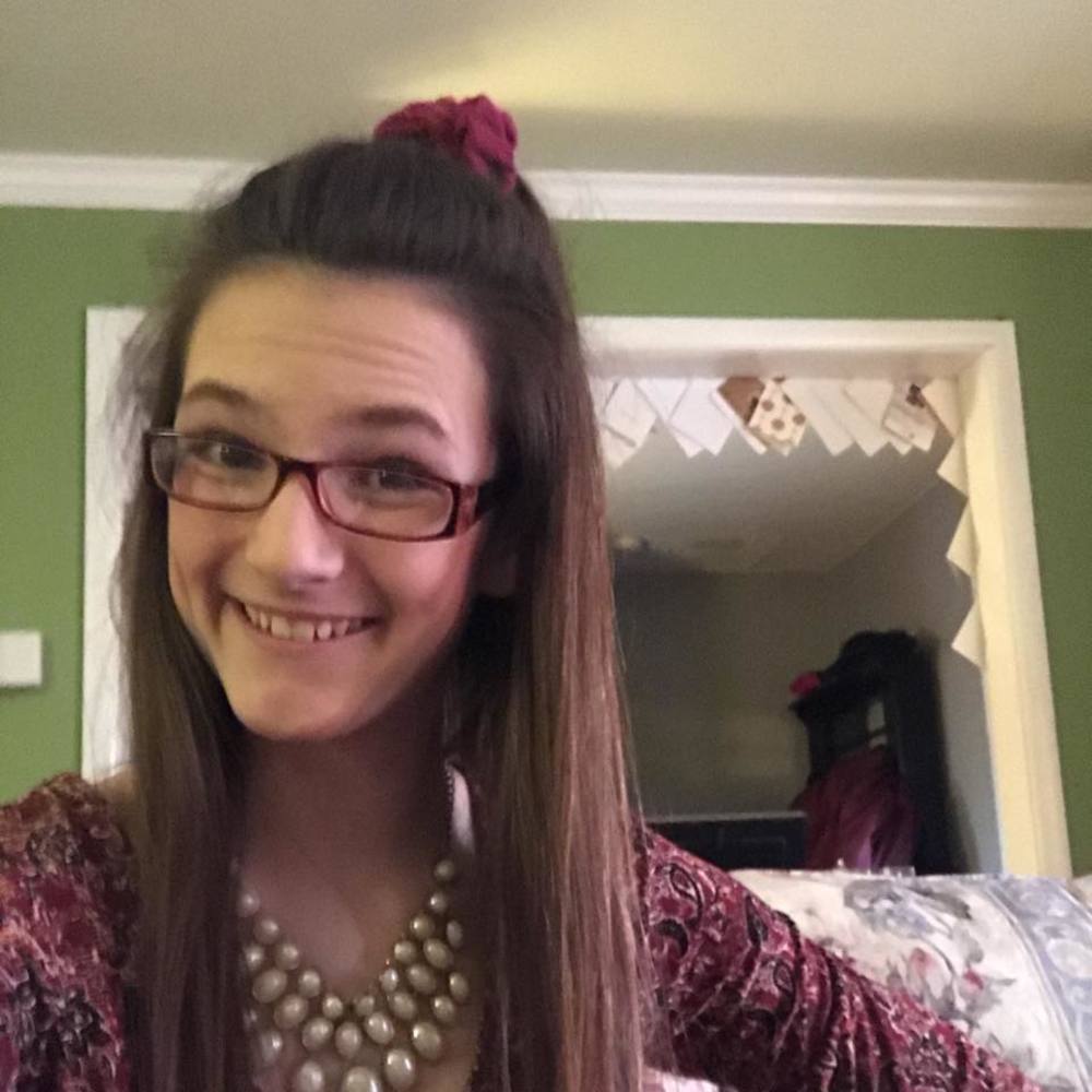 Meet your Posher, Haley