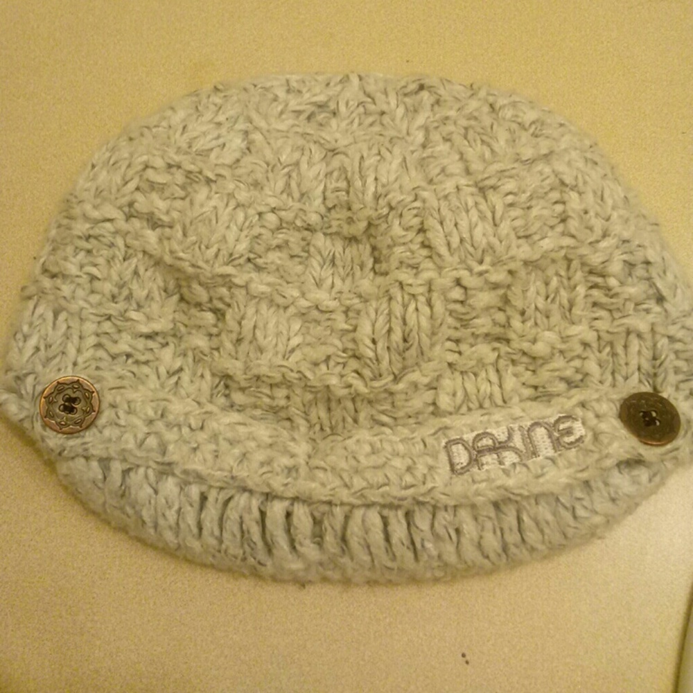 Fleece lined dakine beanie