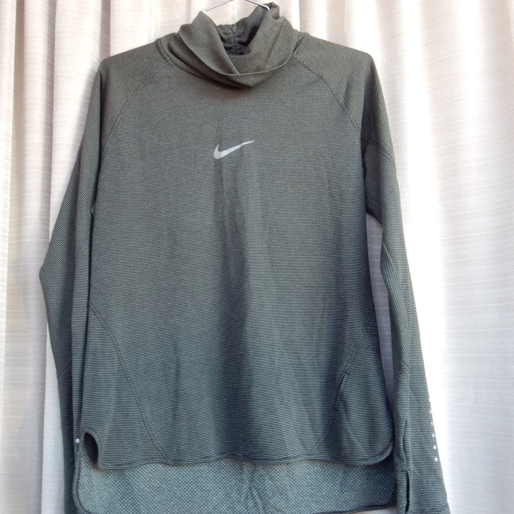 Nike turtle neck