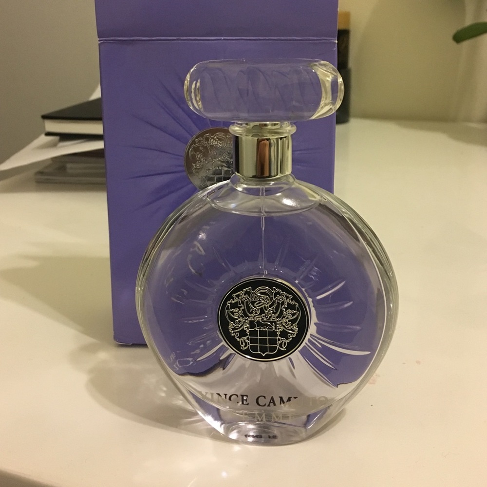 Vince Camuto Femme fragrance perfume
