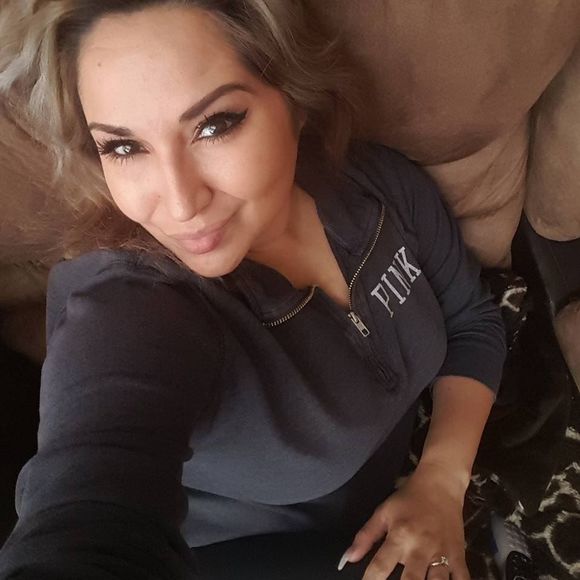 Meet your Posher, Mimi - Picture 1 of 1