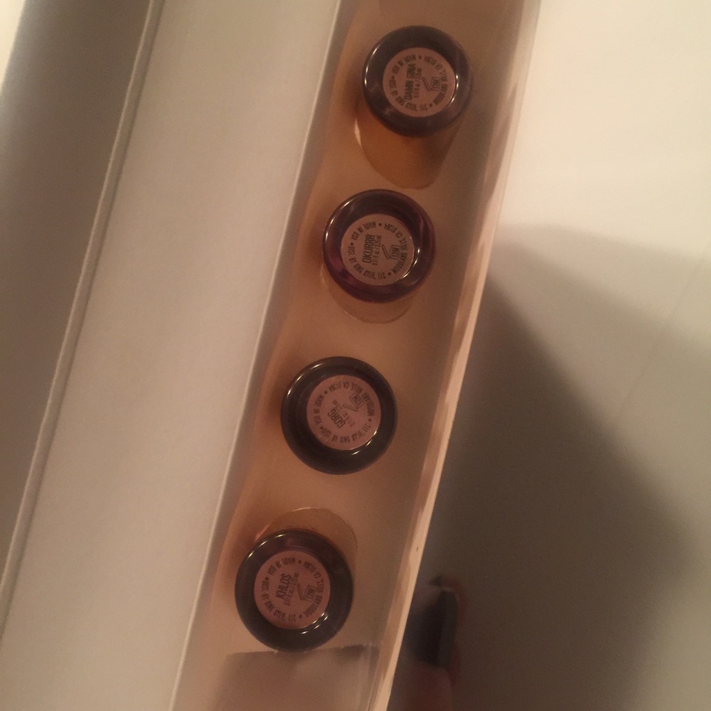 Kylie Koko Kollection - Gorg - Picture 7 of 8