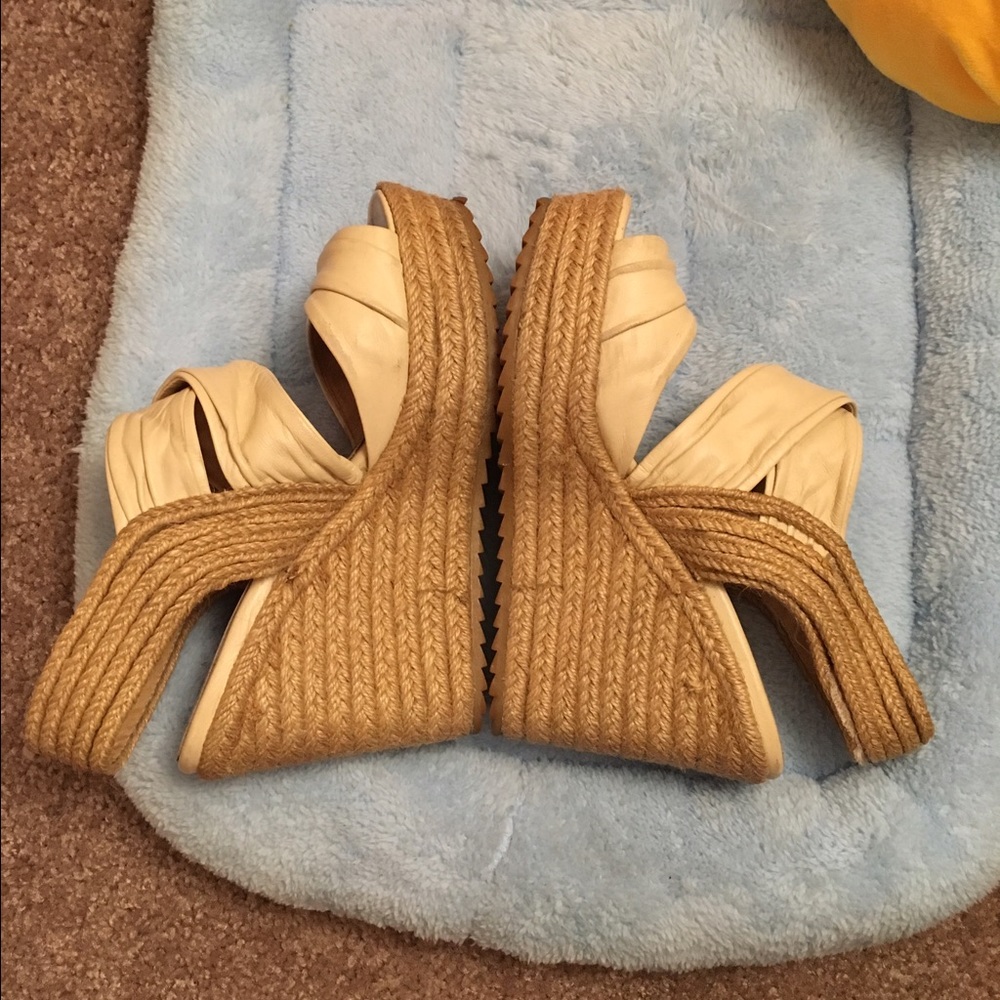 sandal - Picture 4 of 5