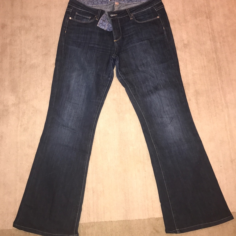 💥SOLD💥Paige premium denim jeans