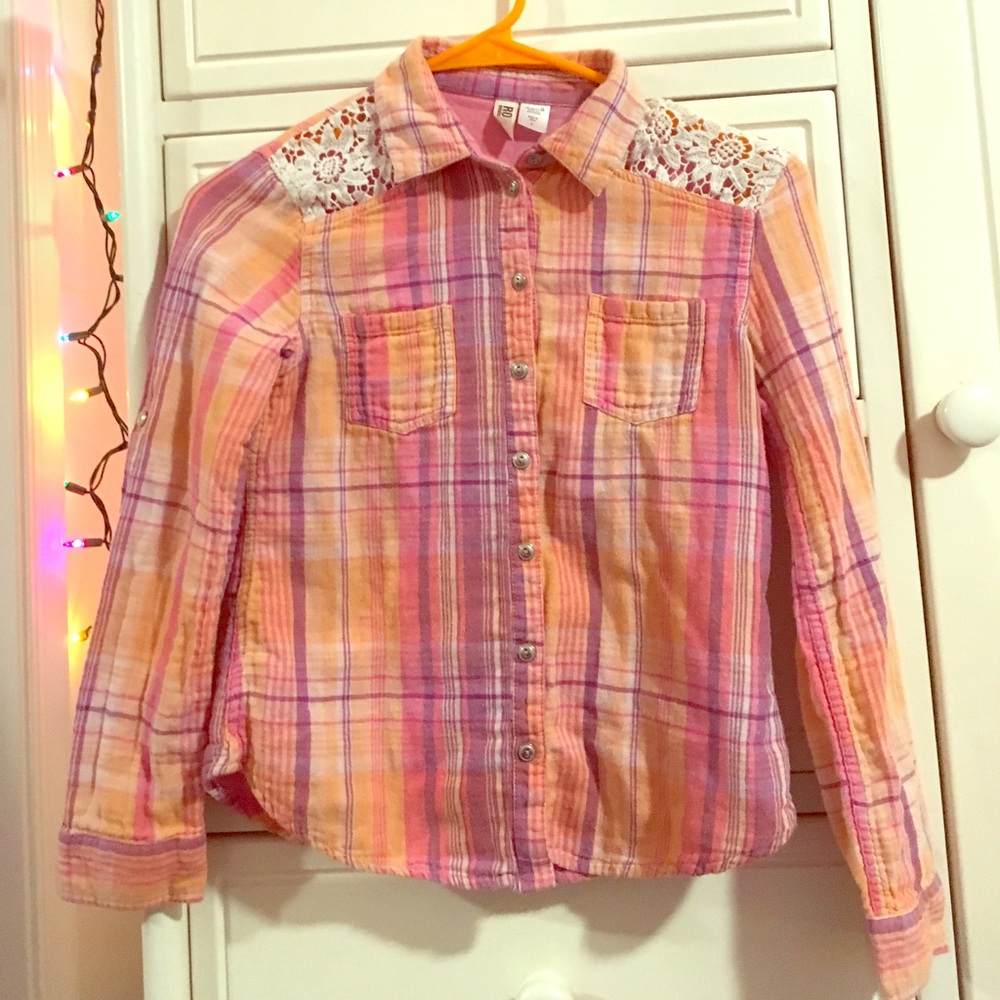 Pink button-down shoulder lace top