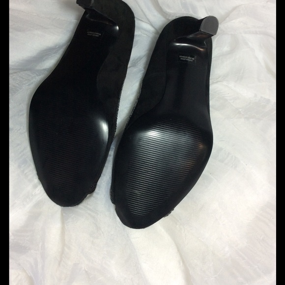 Peep toe suede pumps - Picture 4 of 8