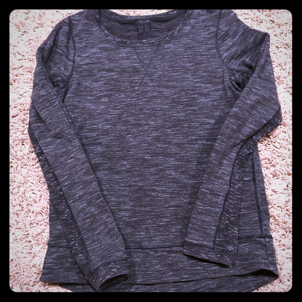 Women's Lululemon top - Picture 1 of 5