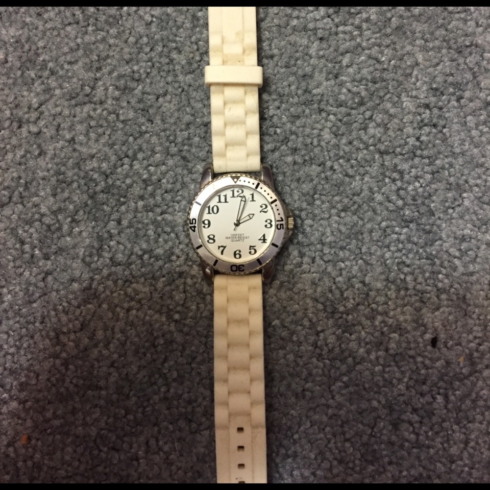 White rubber watch - Picture 1 of 1