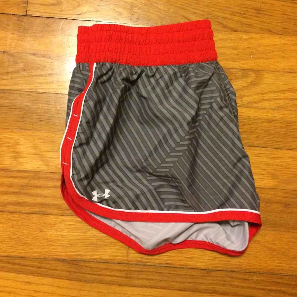 Running shorts
