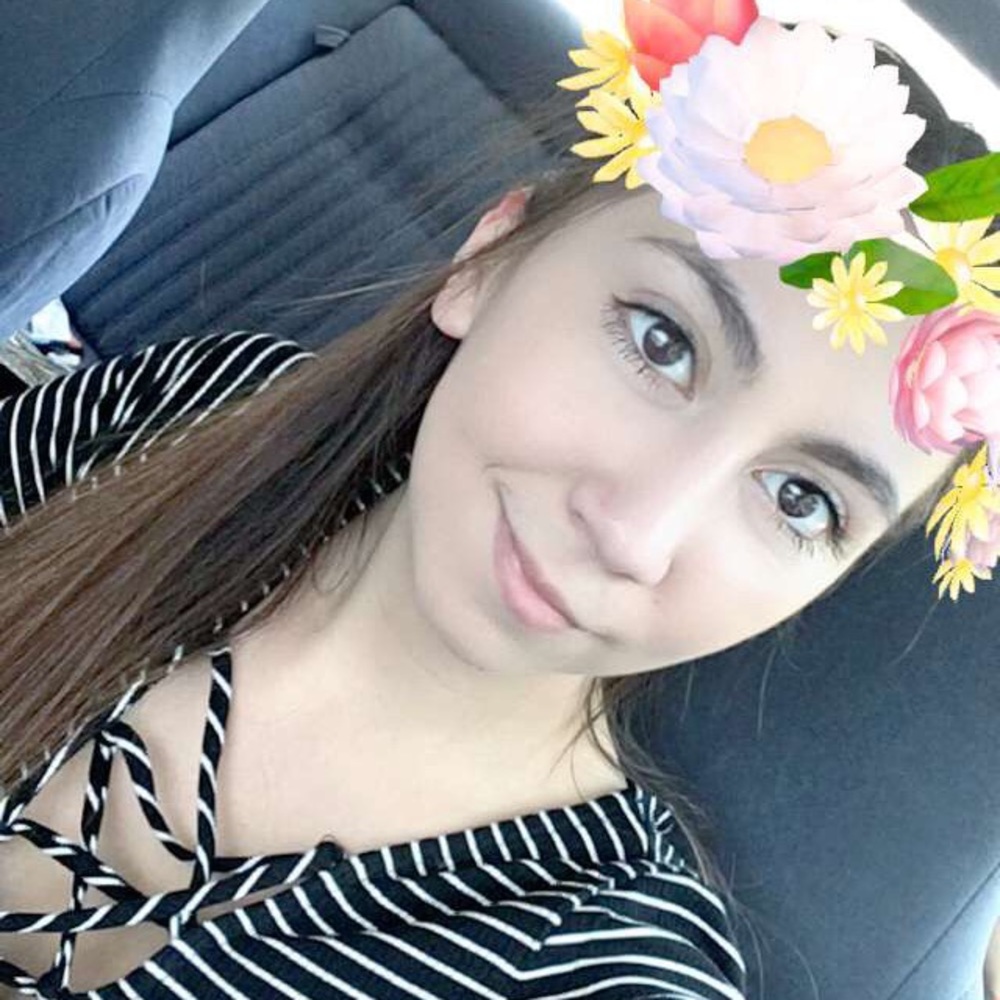 Meet your Posher, Maria