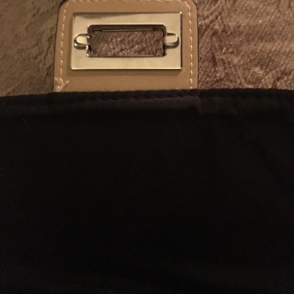 🐸Cute purse🐸 - Picture 4 of 7