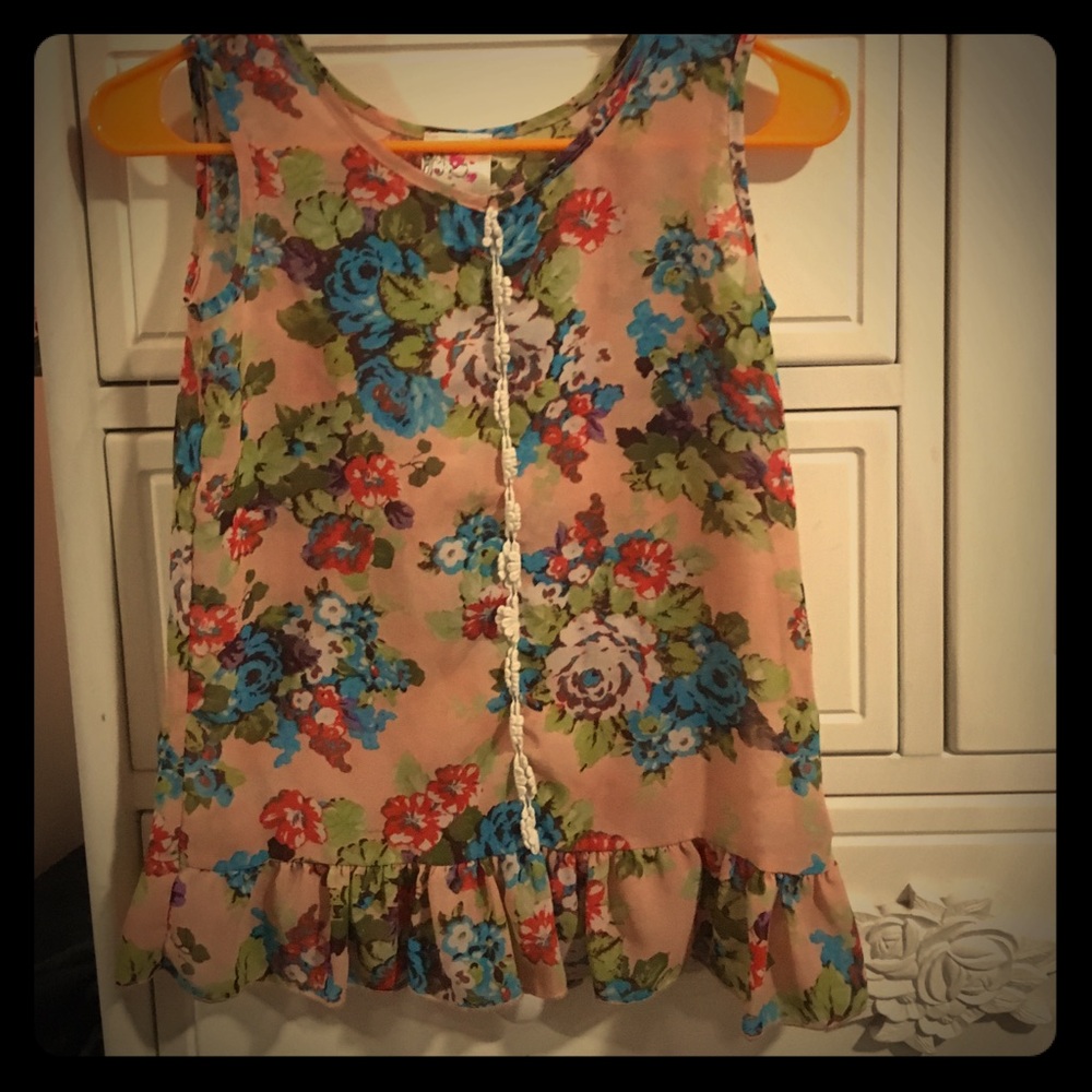 Colorful rose top