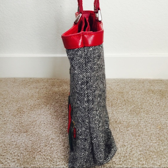 Isabella Fiore Canvas Flower Print Handbag - Picture 2 of 7