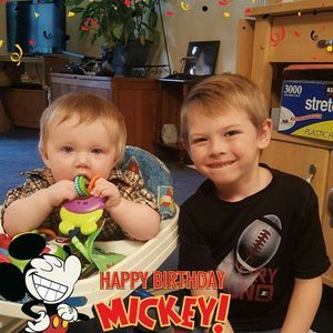 Meet your Posher, April