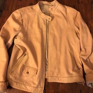 💃 Banana Republic Leather Jacket in Beige