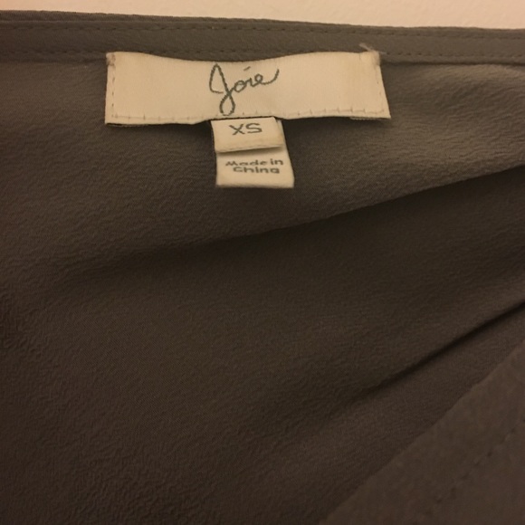 Super sexy joie silk charcoal top - Picture 3 of 3