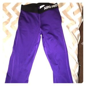 Nike Pro Capri Leggings