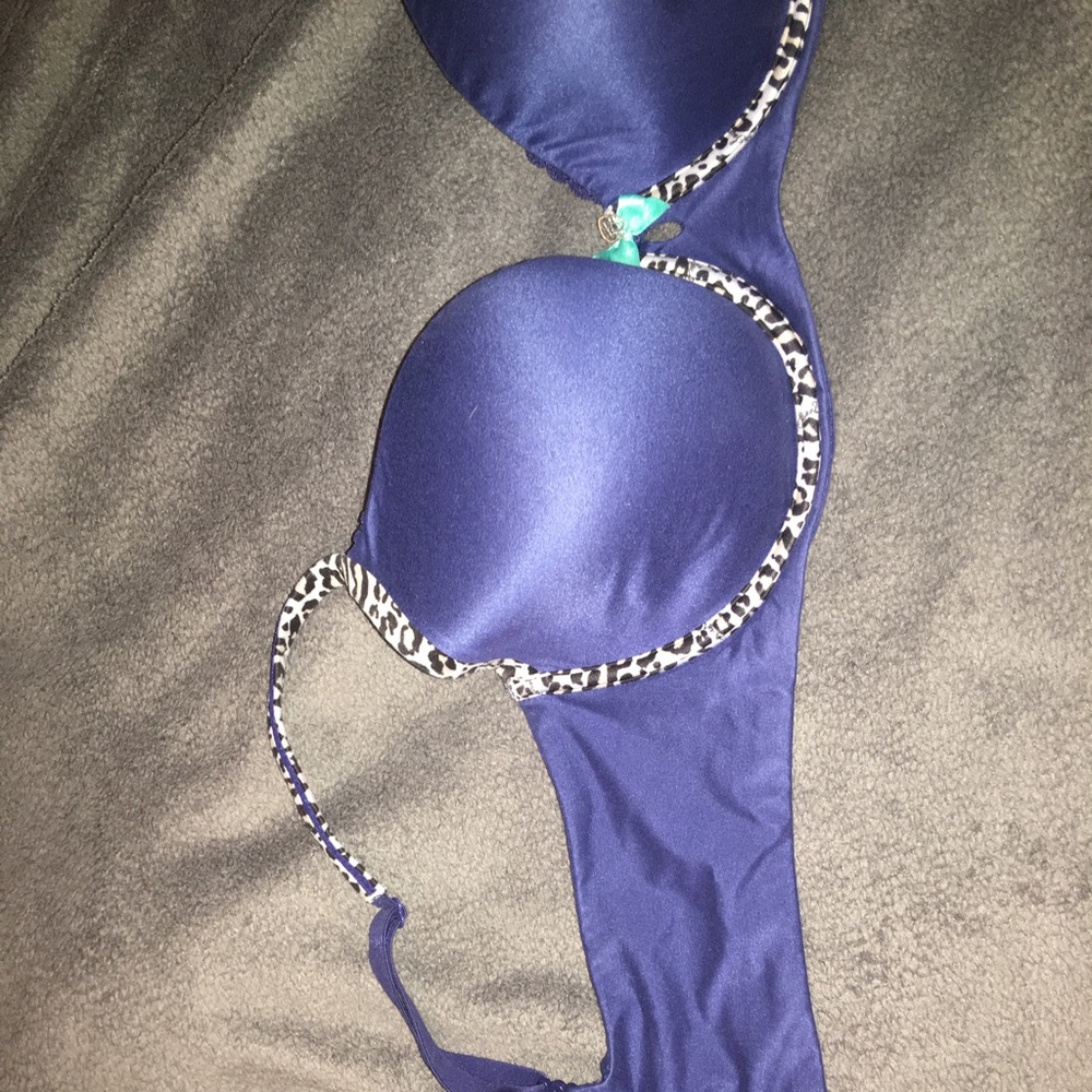 Victoria's Secret Body bra