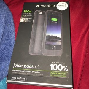 Mophie charging case