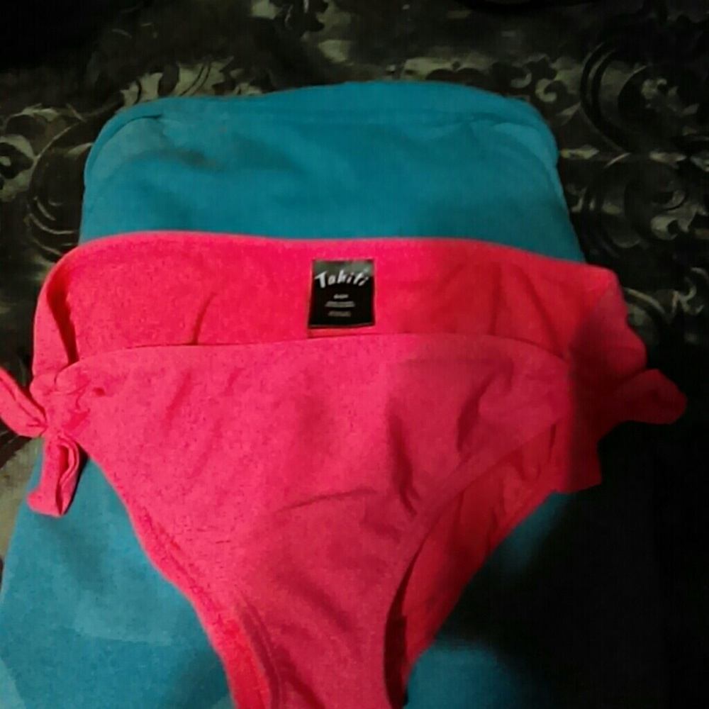 Brand new Tahiti swim bottoms
