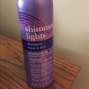 Blonding/purple shampoo